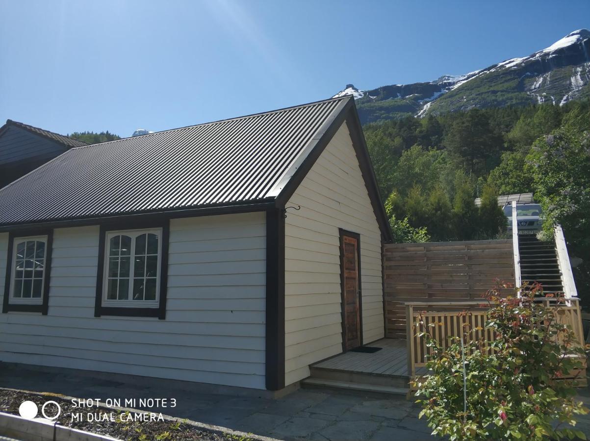 Summer Haus Villa Syreflot Exteriör bild